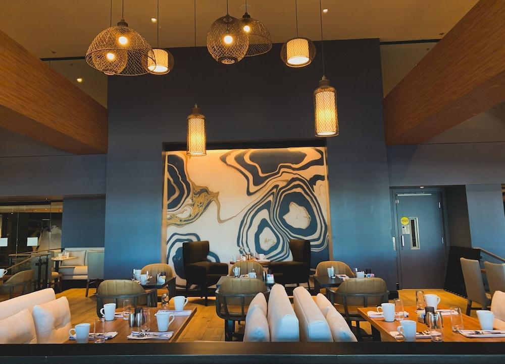 Doubletree By Hilton Tampa Rocky Point Waterfront Hotell Exteriör bild
