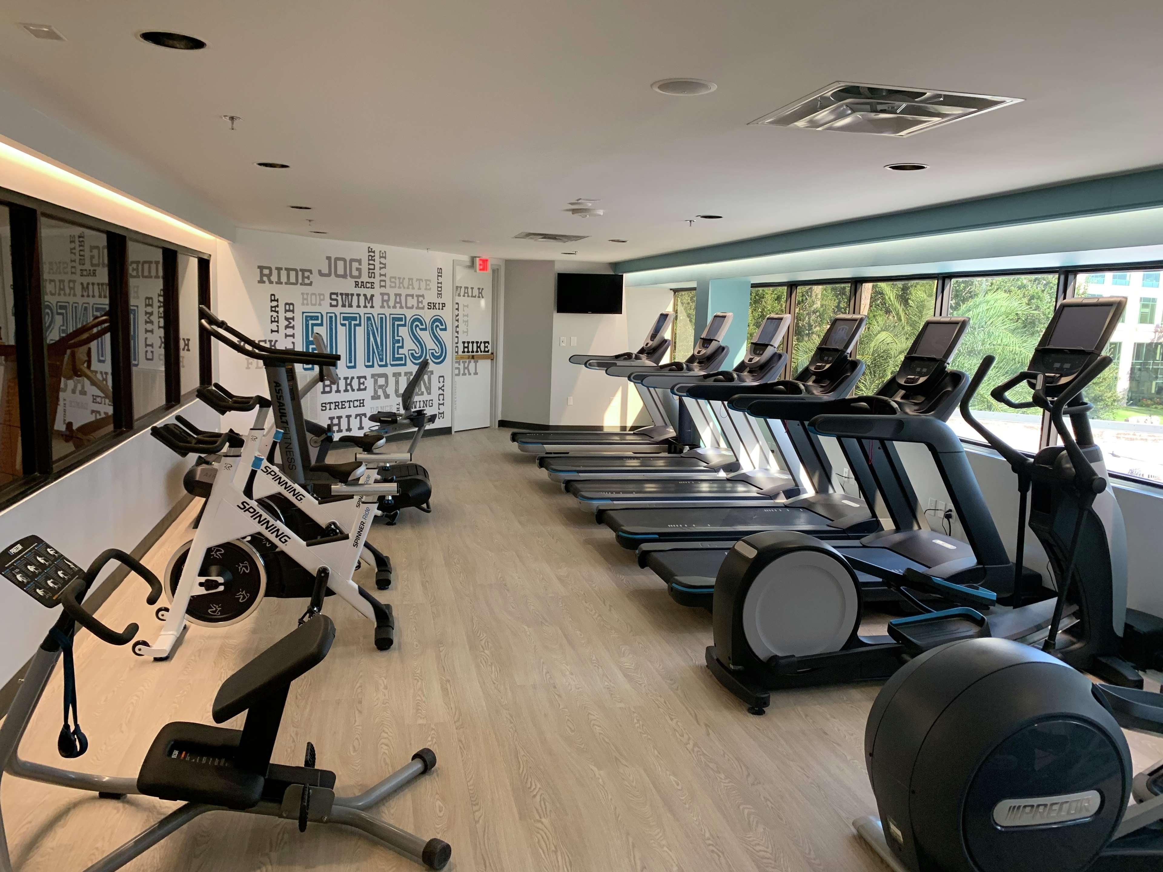 Doubletree By Hilton Tampa Rocky Point Waterfront Hotell Exteriör bild