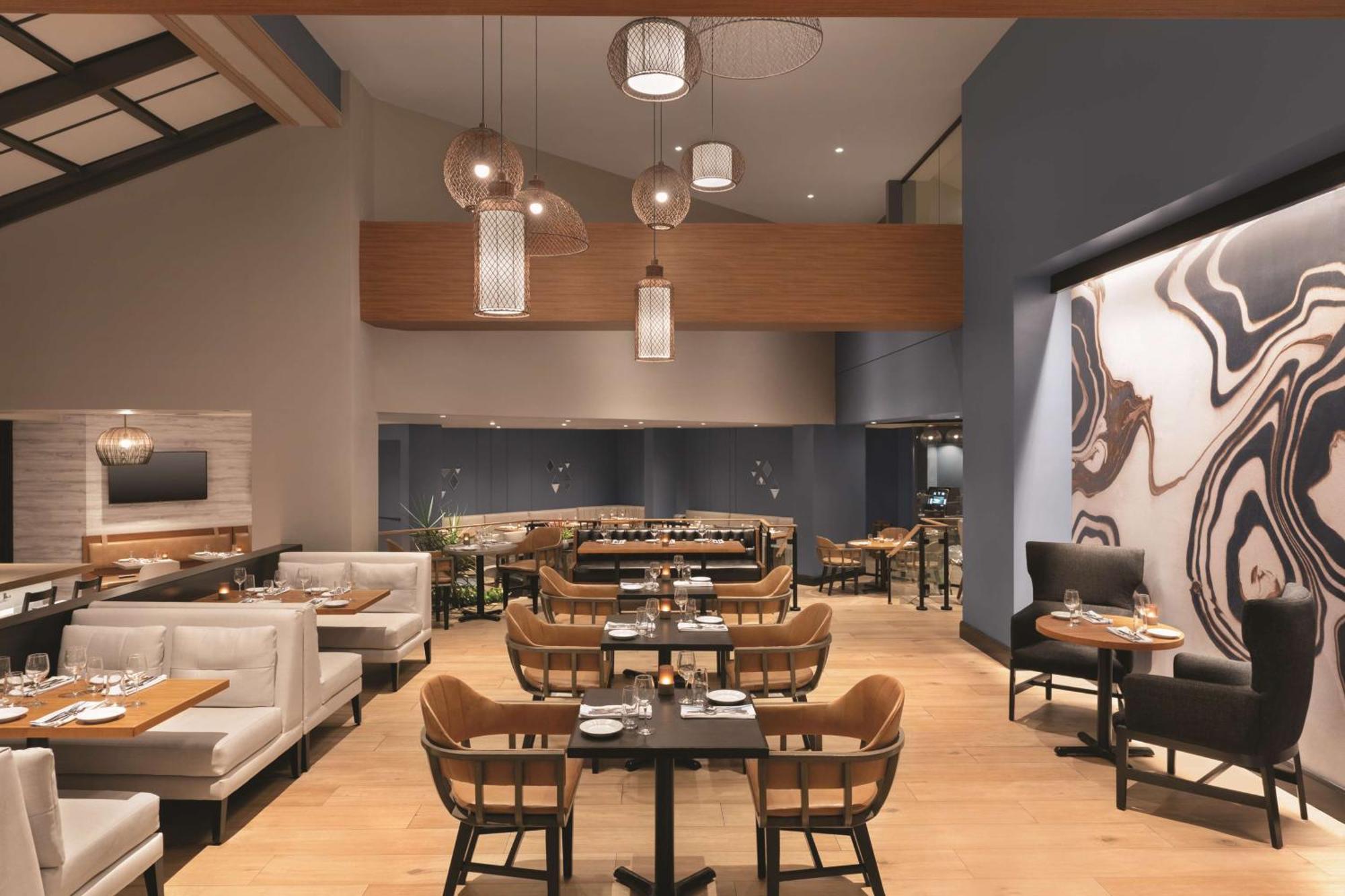 Doubletree By Hilton Tampa Rocky Point Waterfront Hotell Exteriör bild