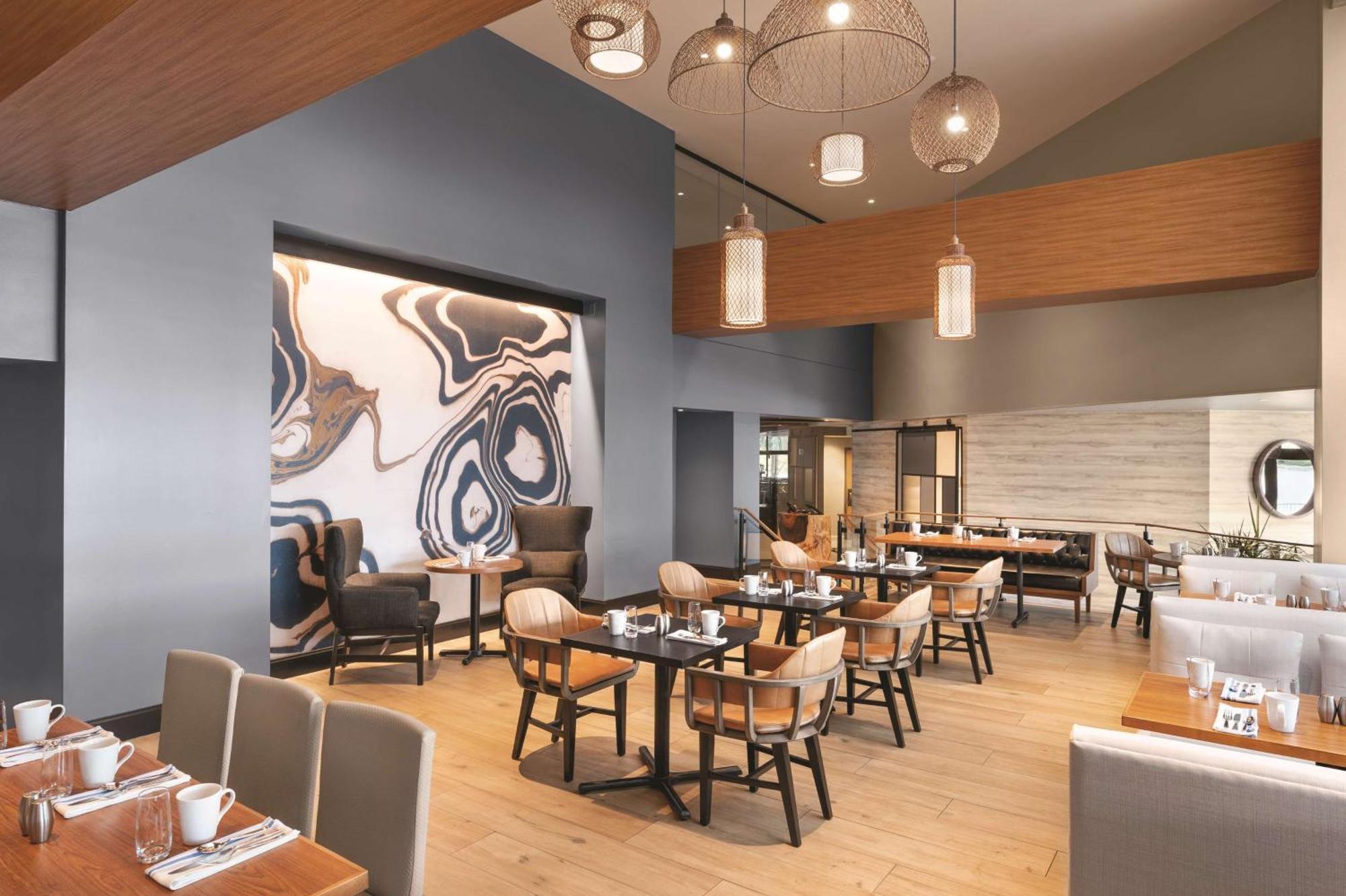 Doubletree By Hilton Tampa Rocky Point Waterfront Hotell Exteriör bild